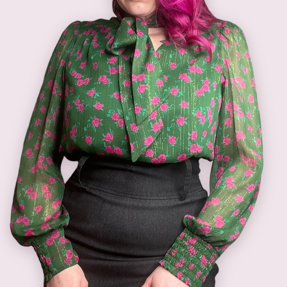 ModCloth Rose Print 70’s retro dress - Picture 3 of 9